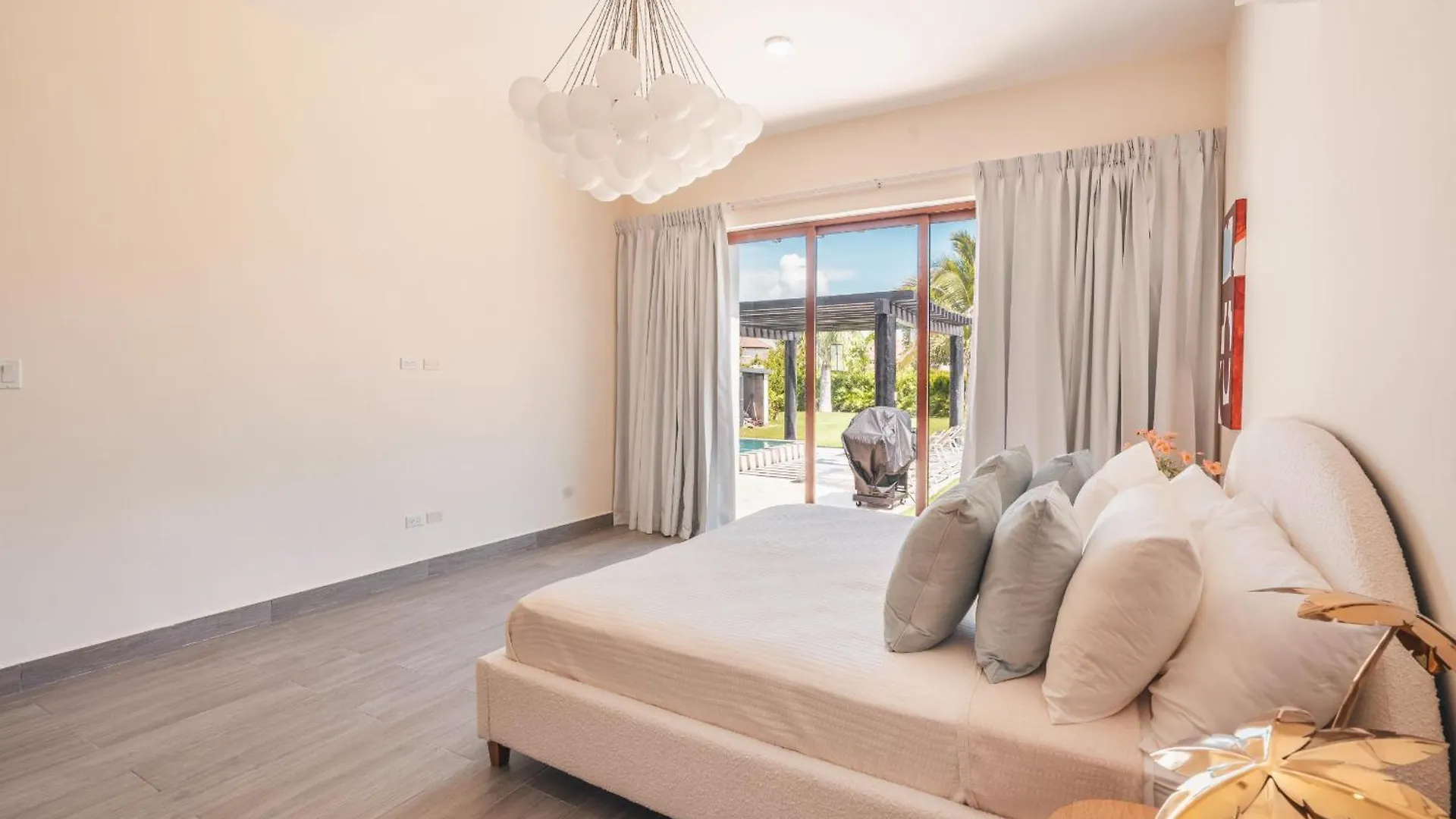 Tropical Villa With Picuzzi At Green Village Bca Punta Cana