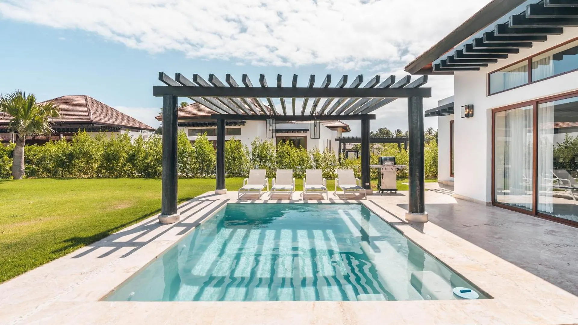Tropical Villa With Picuzzi At Green Village Bca Punta Cana 0*,  Dominikai Köztársaság